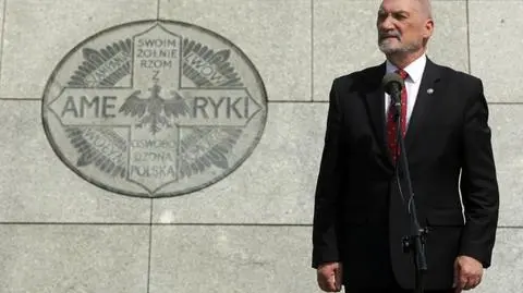 Wystąpienie Antoniego Macierewicza przy Pomniku Czynu Zbrojnego Polonii Amerykańskiej w Warszawie