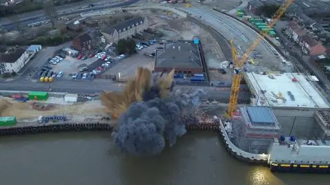 GY_bomb_detonated_01