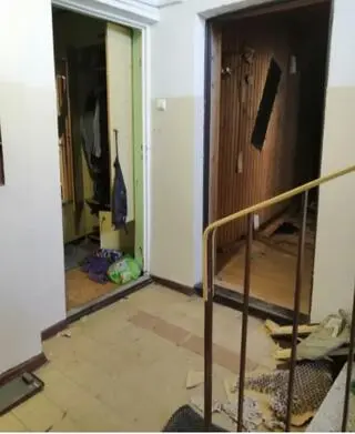 Klatka schodowa po eksplozji