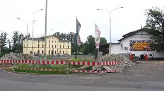 Jak zapewnia ZDiUM, mieszkańcy nie powinni obawiać się utrudnień. Od poniedziałku zostanie jednak wyłączony zjazd z ul. Bierutowskiej na al. Jana III Sobieskiego, przy stacji kolejowej Wrocław-Psie Pole