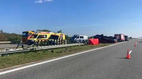 Dwanaście osób rannych, dwie nie żyją. Tragiczny wypadek na A4