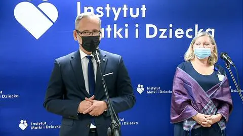 niedzielski konferencja