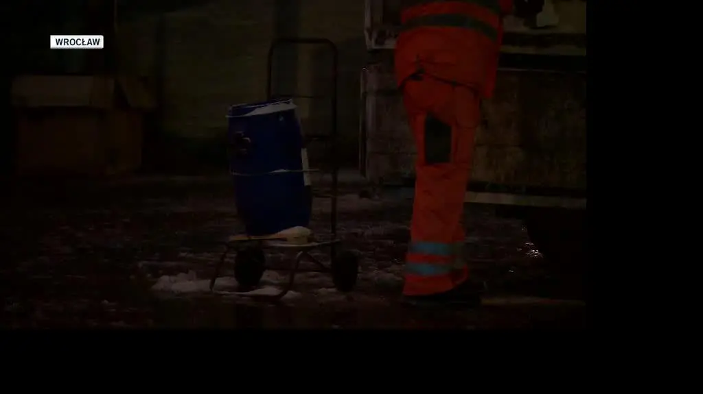 1212N087V ZIMA_RANO 2