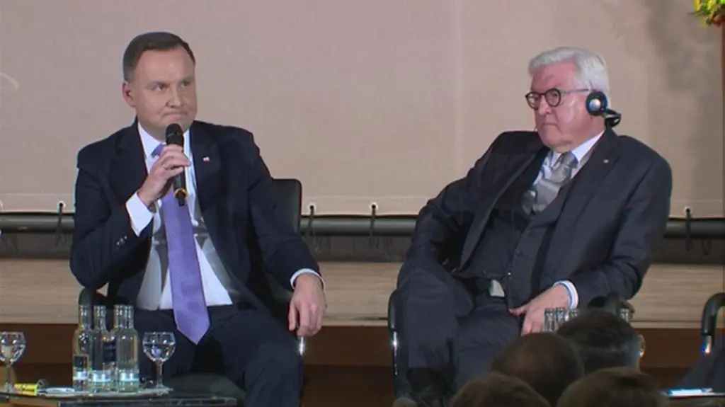 Andrzej Duda o niedosycie demokracji w Unii Europejskiej i żarówkach