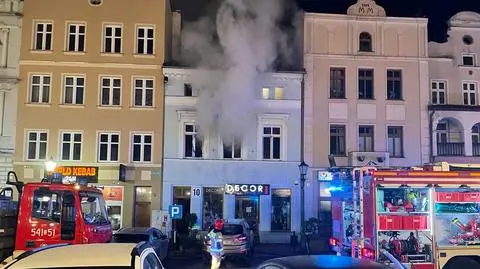 Pożar kamienicy w Tczewie. "Na poddaszu były osoby, którym ogień odciął drogę ucieczki"
