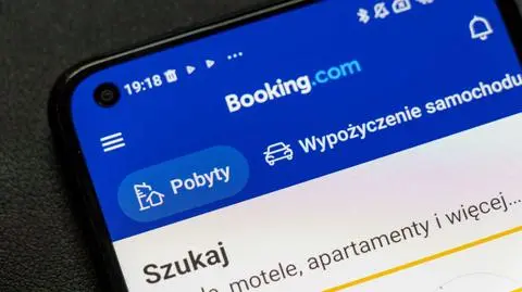 booking - daily_creativity shutterstock_2679339791