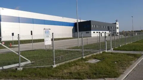 Hala, w której ma działać fabryka maseczek w Stalowej Woli