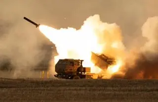 Wyrzutnia rakiet M142 HIMARS
