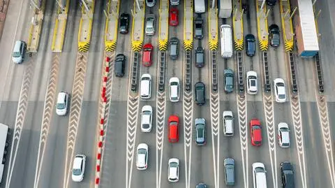 Szlabany na państwowych autostradach w górę. Zmiany od środy