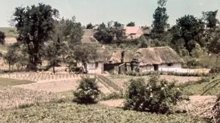 Przeźrocza są oryginalne, pochodzą z 1942 roku