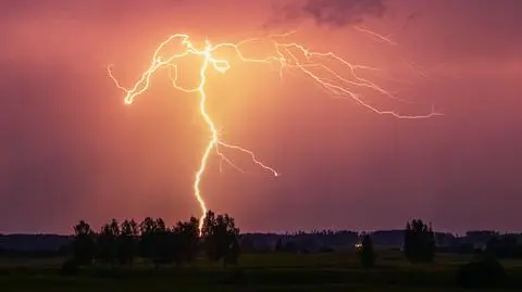 Burze, nawałnice nocą