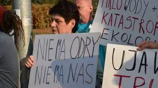Katastrofa ekologiczna w Odrze. Protest w Cigacicach, 17 sierpnia 2022 roku