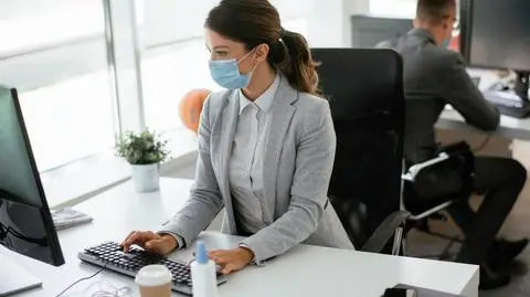 Wiceminister: nie należy się spodziewać kolejnych tak dużych "tarcz antykryzysowych"