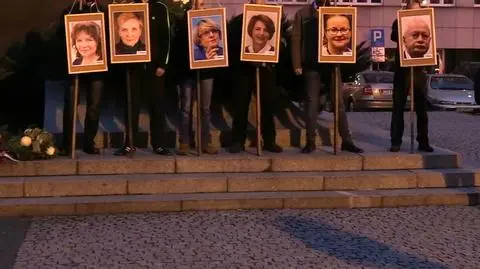 Jakub K., który pokazywał zdjęcia europosłów na szubienicach, nie wrócił do pracy od marca (wideo z 11.03.2019 r.)