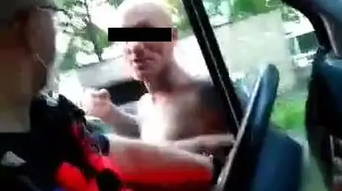 "Da nam pan przejechać? Jedziemy z chorą osobą do szpitala". Wybił szybę w karetce, twierdzi, że nie pamięta
