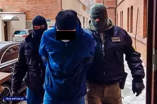Jeden z mężczyzn zatrzymanych przez funkcjonariuszy CBŚP