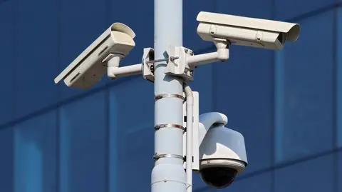 Kamery monitoringu w Warszawie. Najmniej w Wesołej, najwięcej w Śródmieściu