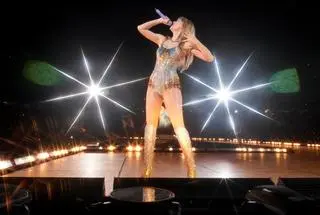 Taylor Swift podczas Eras Tour w Arizonie