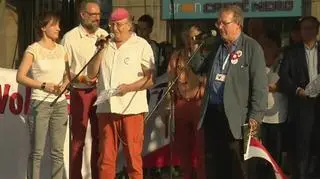 "Jarku, jeszcze Polska nie zginęła, póki my żyjemy"