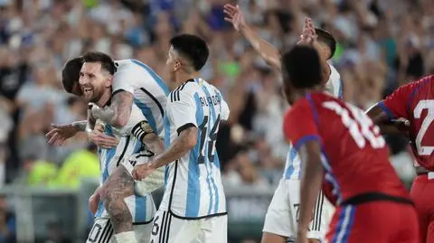 Kolejna bariera złamana. Messi drugim takim piłkarzem w historii