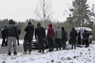 35-latek z Ukrainy przewoził dziewięciu Irakijczyków nielegalnie przebywających w Polsce