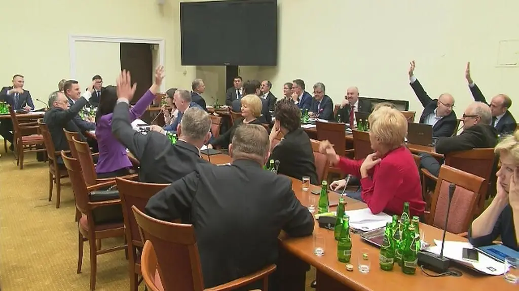 Niespodzianka w komisji