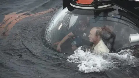 Putin w batyskafie zszedł na dno Morza Czarnego