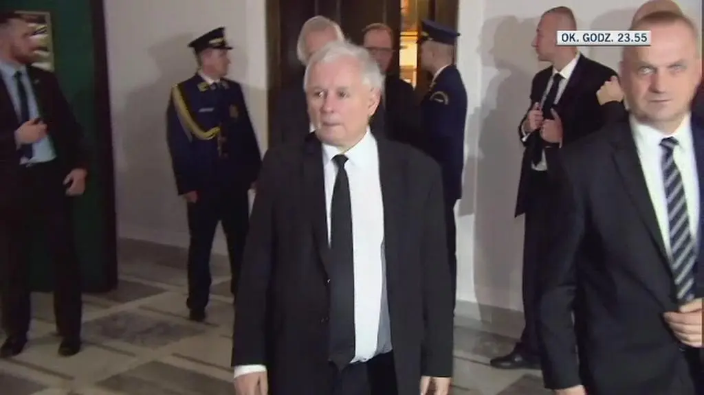 Bez komentarza po nocnym spotkaniu u marszałka Senatu