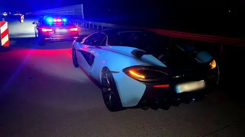 Pędził McLarenem po remontowanym odcinku A1