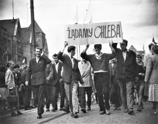 Demonstranci na ulicy