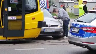 Zderzenie tramwaju z samochodem