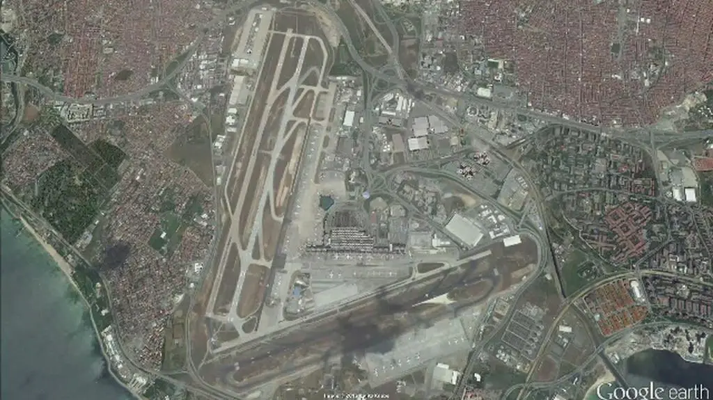 Wybuchy i strzały w Sambule