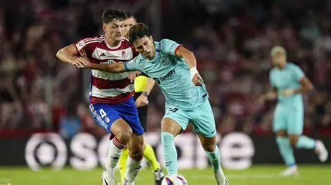 Barcelona bez Lewandowskiego straciła punkty na boisku Granady