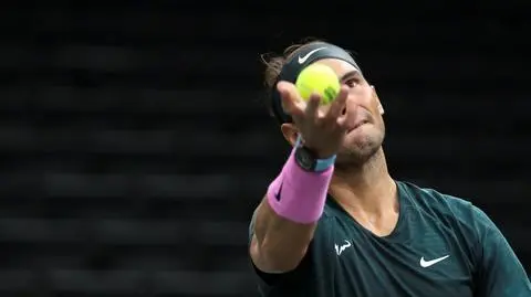 Bezlitośni faworyci w Paryżu. Nadal i Miedwiediew w półfinale