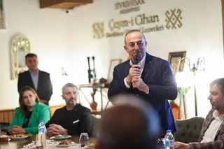 Szef tureckiej dyplomacji Mevlut Cavusoglu 