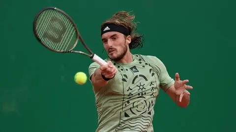 Tsitsipas lepszy w meczu na szczycie
