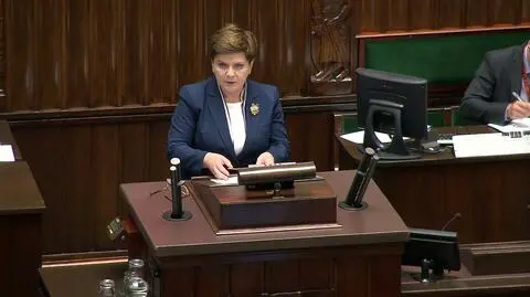 Premier Szydło rozpoczęła przedstawianie raportu z rządów PO-PSL