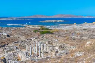 Ruiny kompleksu świątynnego na Delos
