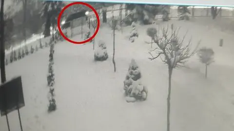 Poszukiwania kierowcy busa, który potrącił 14-latkę w Żabiej Woli. Policja publikuje zdjęcie z monitoringu