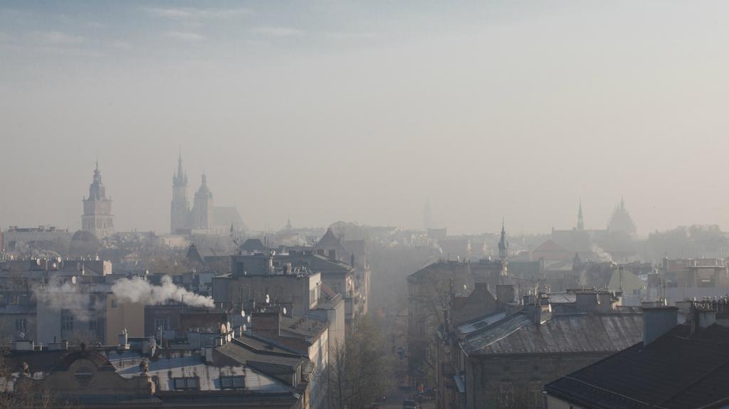Kraków nie pobiera opłaty ze względu na zanieczyszczone powietrze