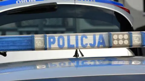 Uderzył w skarpę, upadł na jezdnię, przejechał po nim pijany kierowca