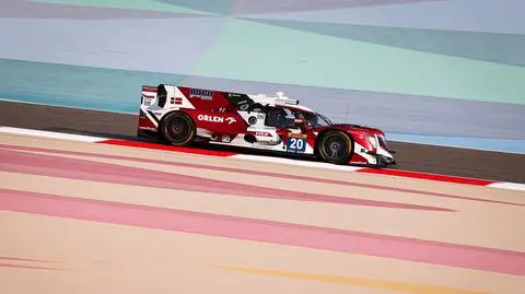 Usterka za usterką w polskim zespole. Kubica błysnął w sześciogodzinnym wyścigu