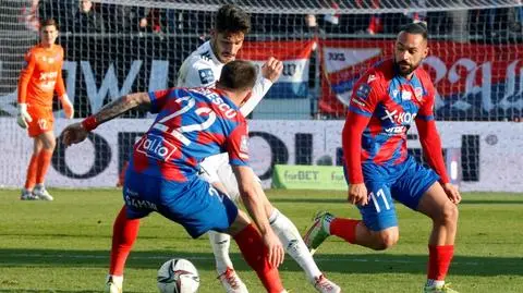 Tylko remis Rakowa. Ścisk w czołówce ekstraklasy