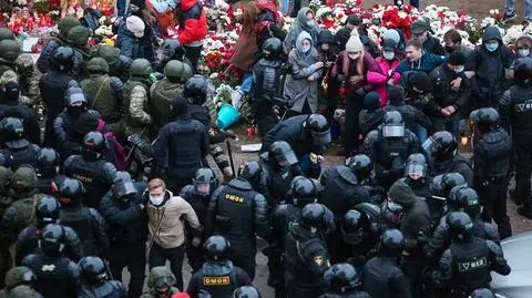 Akcja protestacyjna na Placu Przemian, gdzie został pobity Bandarenka 