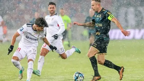 Podolski wrócił do gry, a Górnik na zwycięską ścieżkę