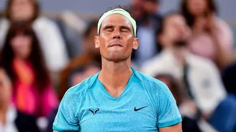 Król Paryża już poza Roland Garros. Tak wcześnie nie odpadł jeszcze nigdy