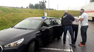 Zatrzymanie 20-latka w związku z atakiem na obywatela Konga i pobiciem mężczyzny