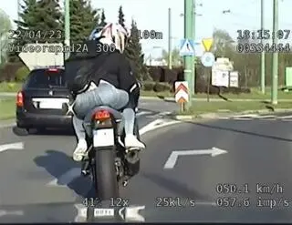 Policyjny pościg za motocyklistą