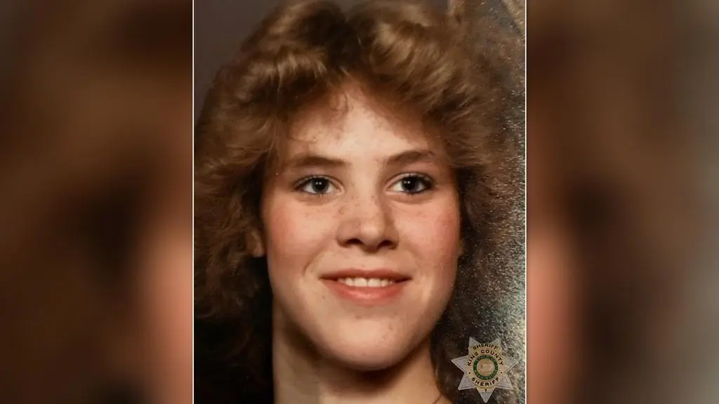 Lori Anne Razpotnik
