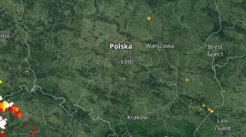 Słychać grzmoty. Sprawdź, gdzie jest burza